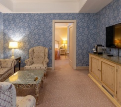 Люкс Высотка в Radisson Collection Москва