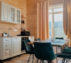 Резиденция Хозяйки Жигулей в Лисички-сестрички