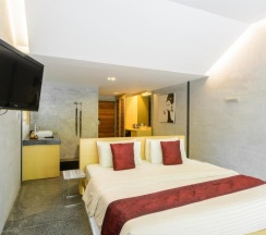 Двухместный номер Deluxe Classic с балконом двуспальная кровать в Samed Grandview Resort