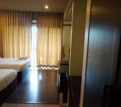 Двухместный номер Standard с балконом 2 отдельные кровати в Narakul Resort Hotel