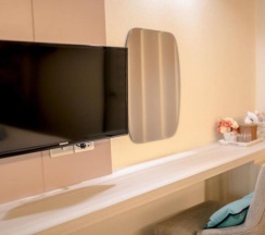 Двухместный номер Standard с балконом 2 отдельные кровати в Klang Muang at Nongkhai Hotel