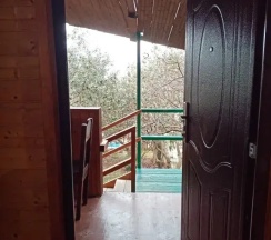 Четырёхместный домик с балконом в Гостевой дом