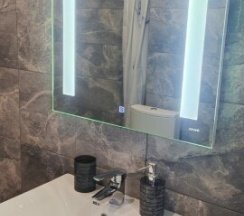 Четырехместный номер с выходом во двор в Amina