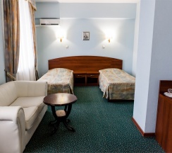 Джуниор сюит (одна двухместная/две одноместные кровати) в Руссия