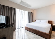 Номер Deluxe в Sukhothai Hotel and Residence