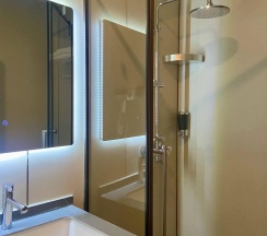 2-местный номер стандарт в Holiday hotel