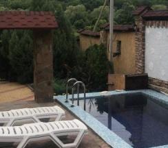 Апартаменты, 4х местные №13 в Семейный