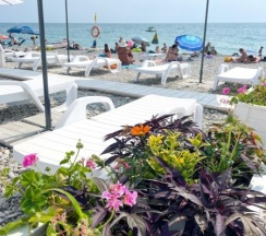 Двухместный номер с двумя кроватями в Ola resort