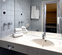 SUPERIOR RIVER /  КОМФОРТ С ВИДОМ НА РЕКУ в Россо рива