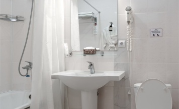 ЭКОНОМ с двумя раздельными кроватями в Cronwell Ника Center