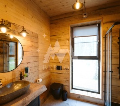 Дом с купелью и сауной (до 10 гостей) АТЛАНТ в Berloga Country Resort