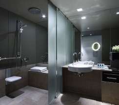 Двухместный полулюкс двуспальная кровать в Sofitel Munich Bayerpost