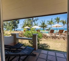Двухместное бунгало Superior рядом с пляжем двуспальная кровать в Good Days Lanta Beach Resort