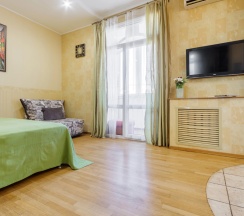 Апартаменты с балконом и с красивым видом из окна в ApartGroup Pushkina Ekaterininskiy skver