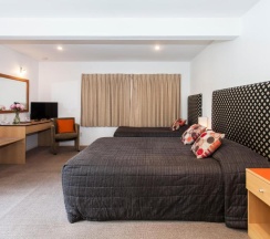 Студия в Casino Court Motor Lodge