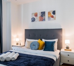 3-комнатные апартаменты стандарт в GMApartments (ДжиЭмАпартментс) на улице Малая Бронная 19А
