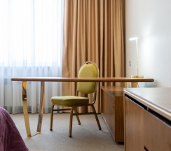 Двухместный номер Superior с красивым видом из окна двуспальная кровать в Reikartz Sky Алматы