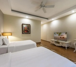 Четырёхместная вилла с 2 комнатами с видом на бассейн в Vinpearl Resort & Spa Nha Trang Bay