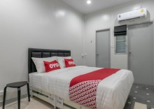 Двухместный номер Deluxe двуспальная кровать в OYO 818 Suksomboon Residence