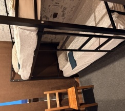 №25 Апартаменты (Квартира) 3 комнаты в Hostel Kirovsk.red