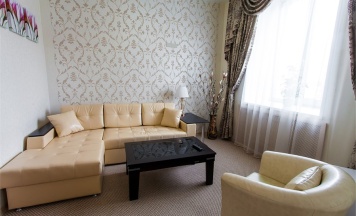 Комфорт двухкомнатный с с джакузи в Арт