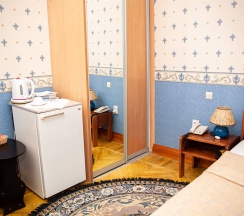 Сингл в Интурист