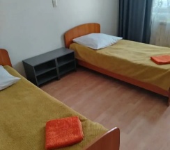 Четырёхместный семейный номер Standard с видом на город в Ассоль