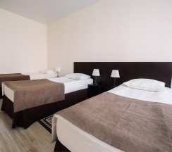 Трёхместный в West hotel