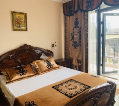 Делюкс с балконом в Stellar Hotels