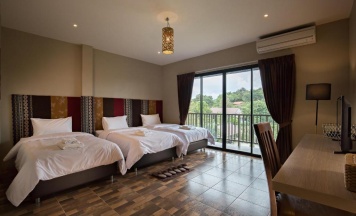 Трёхместный номер Standard с видом на горы в Thanburi Resort