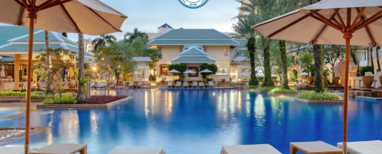 Семейный люкс с 2 комнатами в Holiday Inn Resort Phuket by IHG