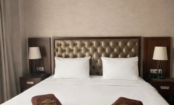 Двухместный номер Улучшенный с балконом (двуспальная кровать) в Hotel&Suite AinLan