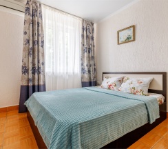 Четырехместный двухкомнатый в Сашенька