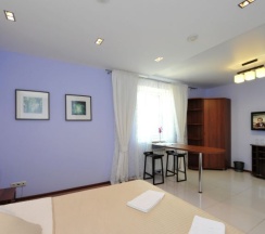 «Комфорт Семейный» 3- местный TRPL, (№205; №304)  в MotoStop