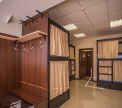 Спальное место в 8-местном номере для мужчин в Comfort