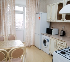 М.Горького 85Б. 1-комн.кв., 10-этаж, 128 в АнтиОтель