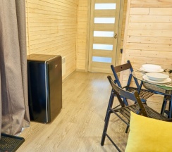 Модуль с двумя комнатами на 3-5 человек (возможно заселение с питомцем) в New Camp