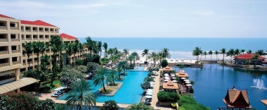 Двухместный клубный люкс 2 отдельные кровати в Dusit Thani Hua Hin