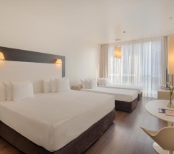 Четырёхместный номер Nhow в Отель NHow Milano