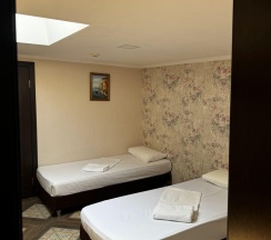 Номер эконом с 2 односпальными кроватями в Лига чемпионов