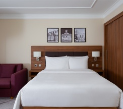 Полулюкс с кроватью размера "queen size" в Radisson Hotel Ulyanovsk