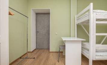 Место в шестиместном номере с общим сан узлом (Мужской) в Vavilov hostel
