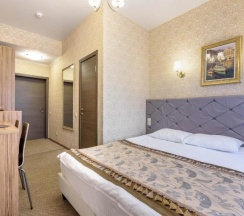 Стандартный номер с двуспальной кроватью в Жасмин