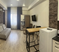 Номер студия в К2