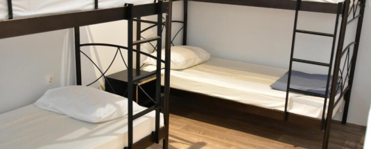 Четырёхместный номер Standard в Zorbas Hotel - Hostel