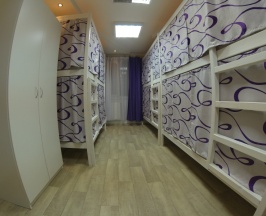 Место в общем 8-местном номере в Run hostel