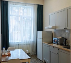 2 этаж I Студия (трёхместный номер с кухонным уголком  и микроволновой  печью) в Марис