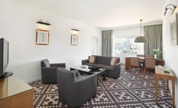 Двухместный люкс Regency двуспальная кровать в Hyatt Regency Baku