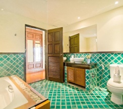 Вилла с 5 комнатами в Tropicana Pool Villa