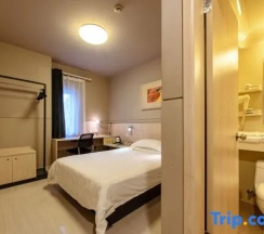 Двухместный номер Standard (двуспальная кровать) в Jinjiang Inn Shanghai Expo Park Pusan Road